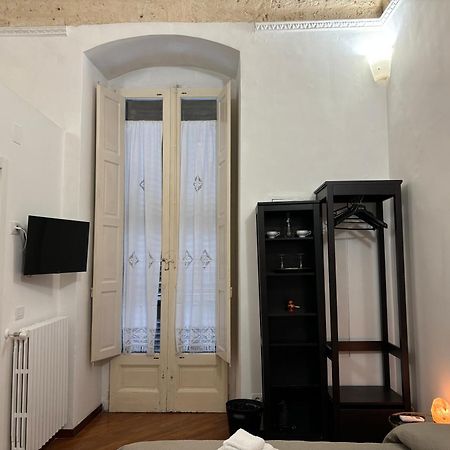 Araba Fenice Apartments - Bari Centro Luaran gambar