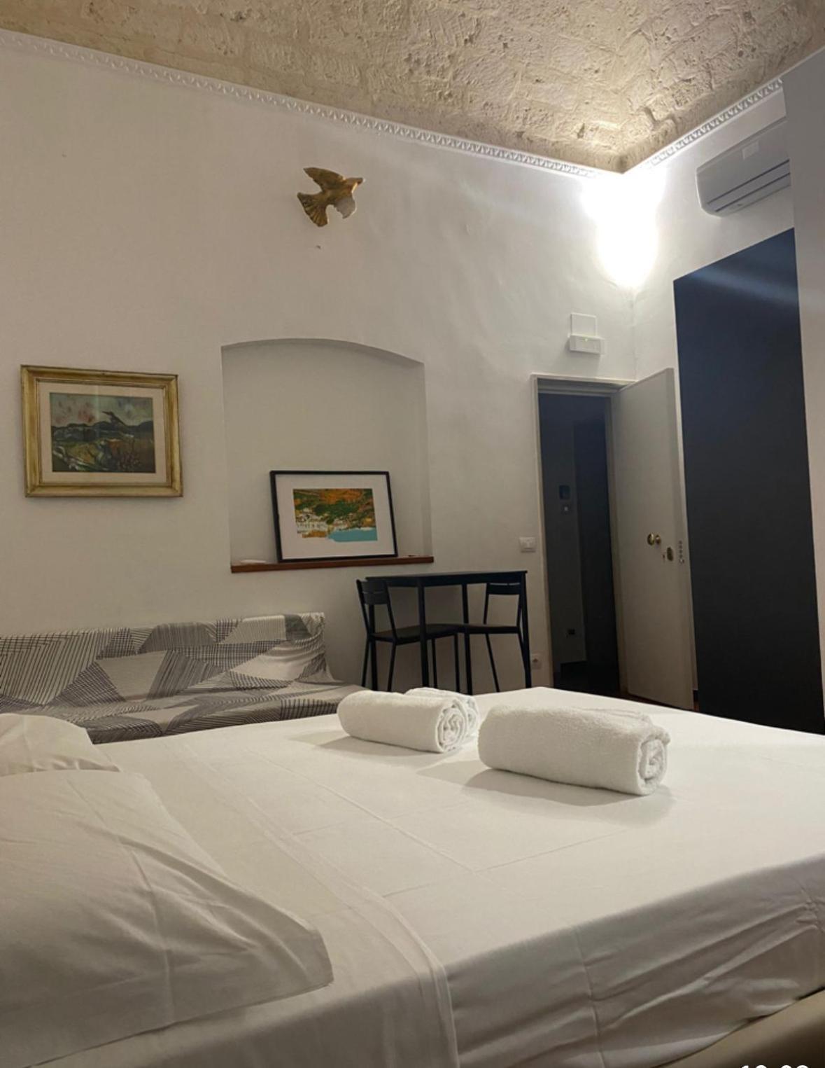 Araba Fenice Apartments - Bari Centro Luaran gambar